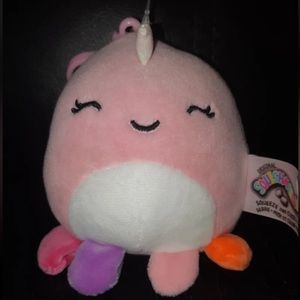 BNWT Davina the Octicorn Squishmallow Clip